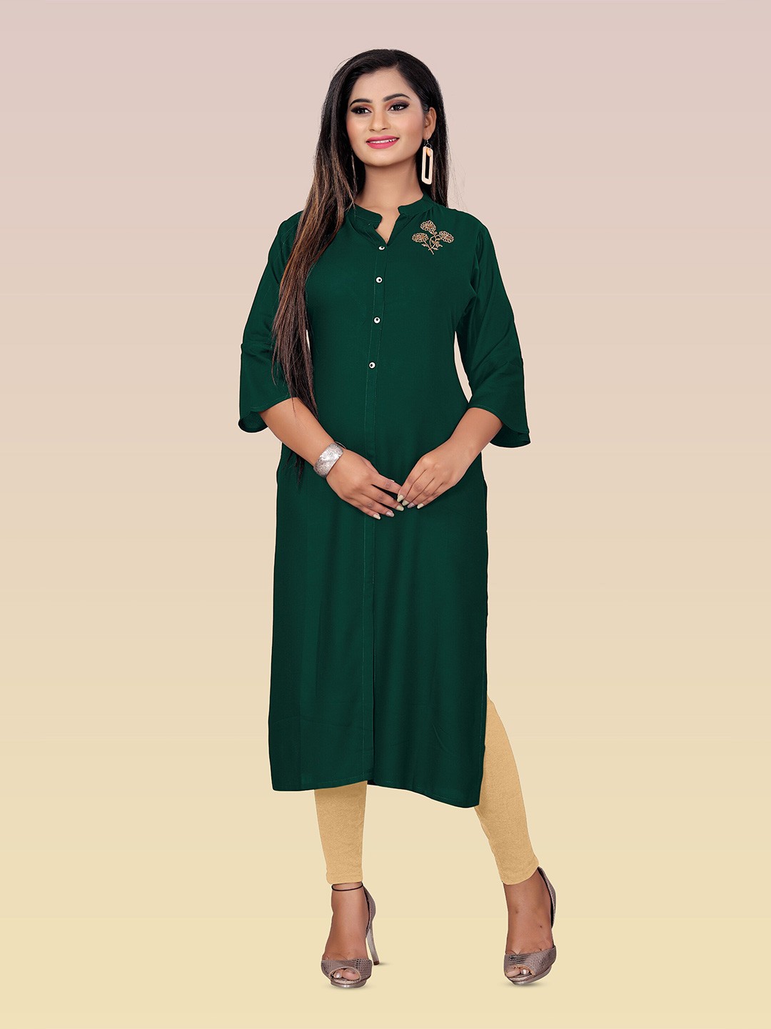 

Archittam Mandarin Collar Bell Sleeves Straight Kurta, Green