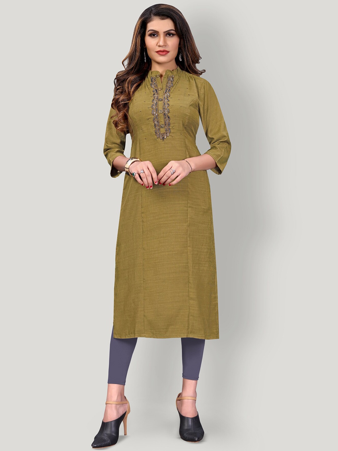 

Archittam Embellished Mandarin Collar Straight Kurta, Olive