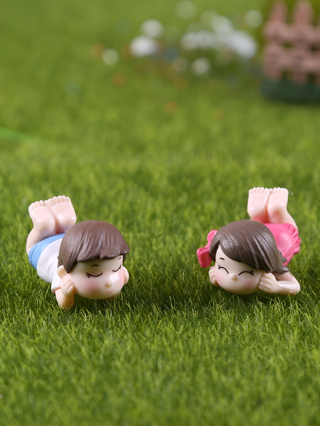 

TAYHAA Pink & Blue 2 Pieces Figurine Showpiece