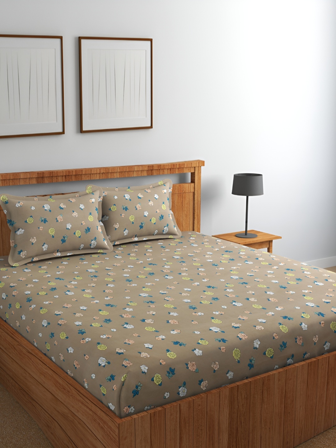 

CHHILAKIYA Brown Floral 300 TC Queen Bedsheet with 2 Pillow Covers