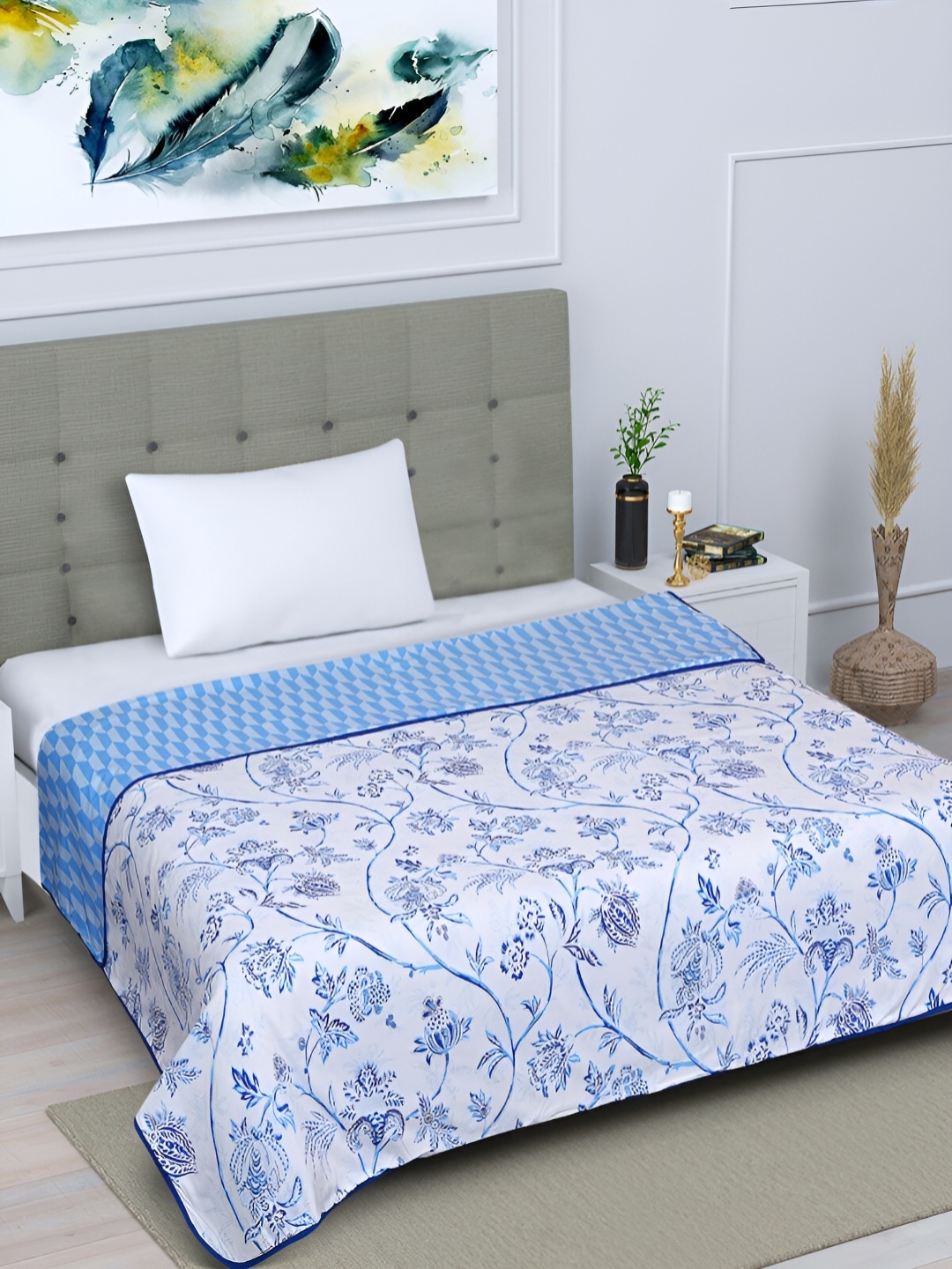 

Aura Blue & White Floral Printed Cotton AC Room 300 GSM Single Bed Dohar