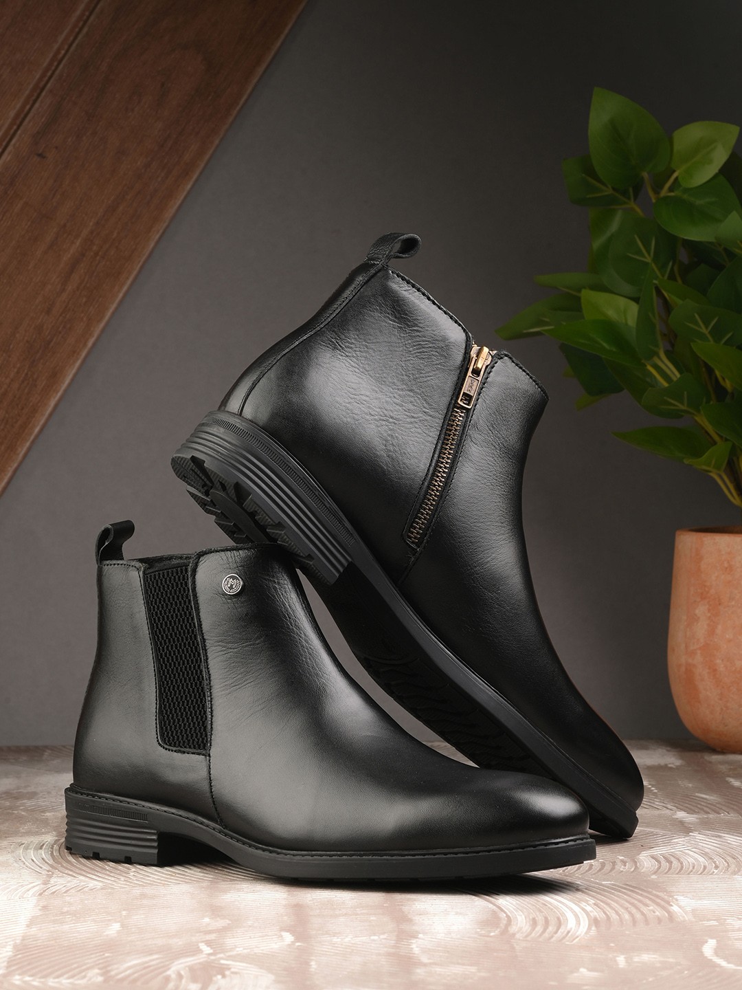 

MONDAIN Men Leather Chelsea Boots, Black