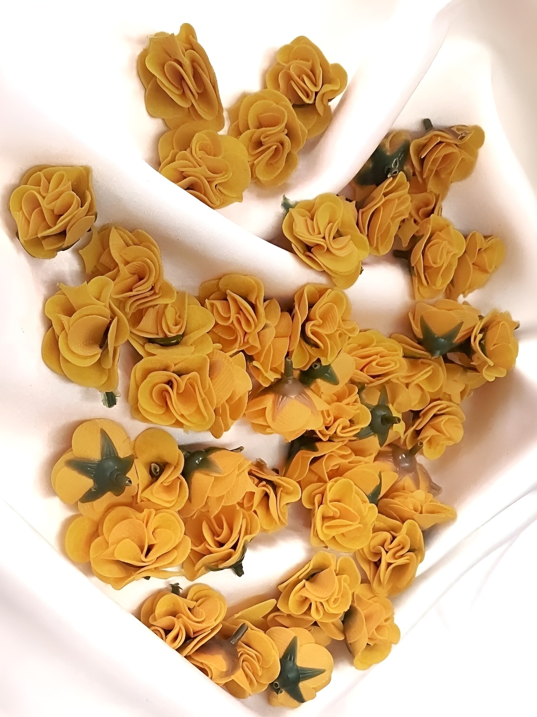 

Satyam Kraft Yellow 50 Pieces Rose Artificial Flowers