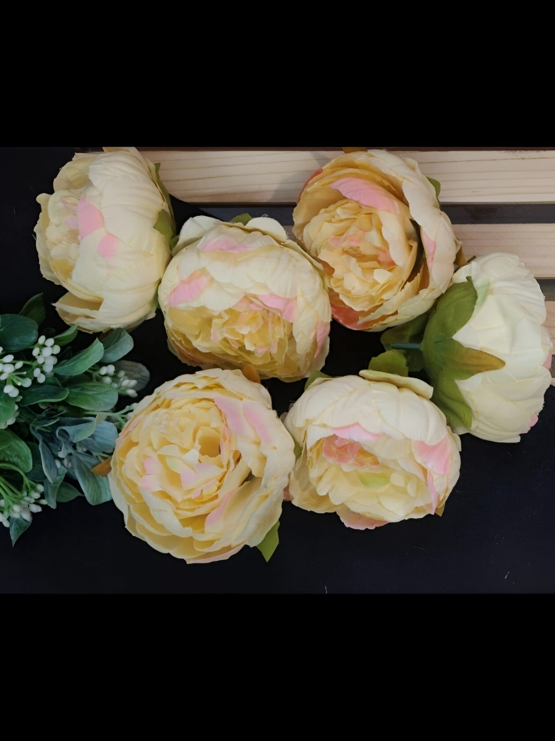 

Satyam Kraft Peach 6 Pieces Artificial Rose Flowers