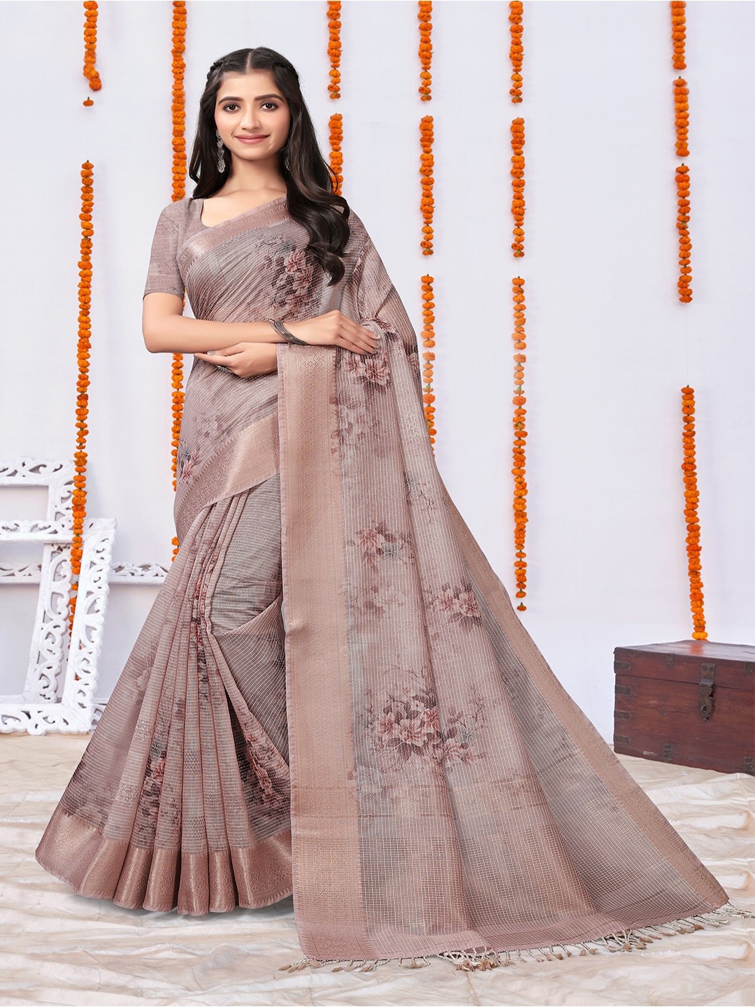 

ARYZE Floral Printed Zari Silk Cotton Saree, Brown