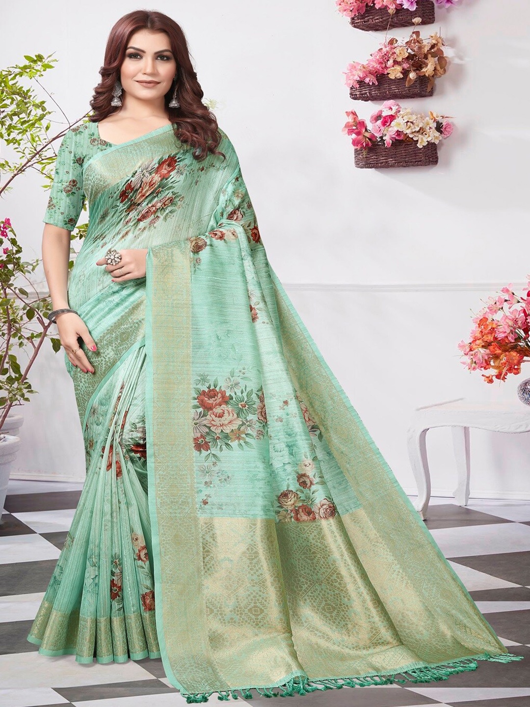 

ARYZE Floral Printed Zari Saree, Turquoise blue