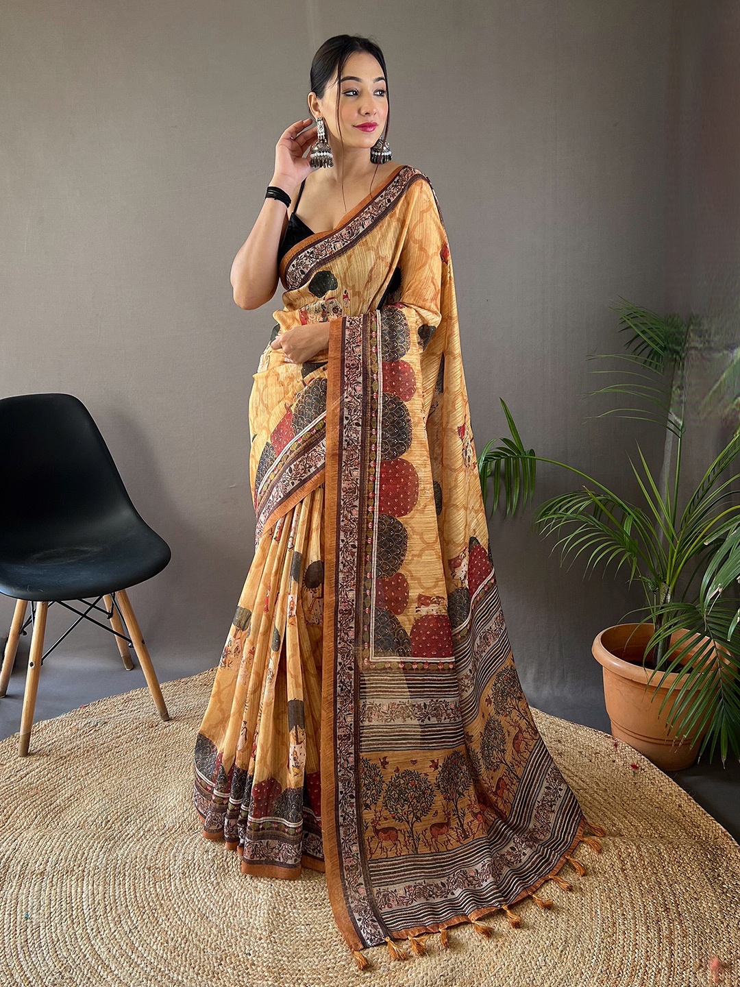

Munir Kalamkari Saree with Tassels, Yellow