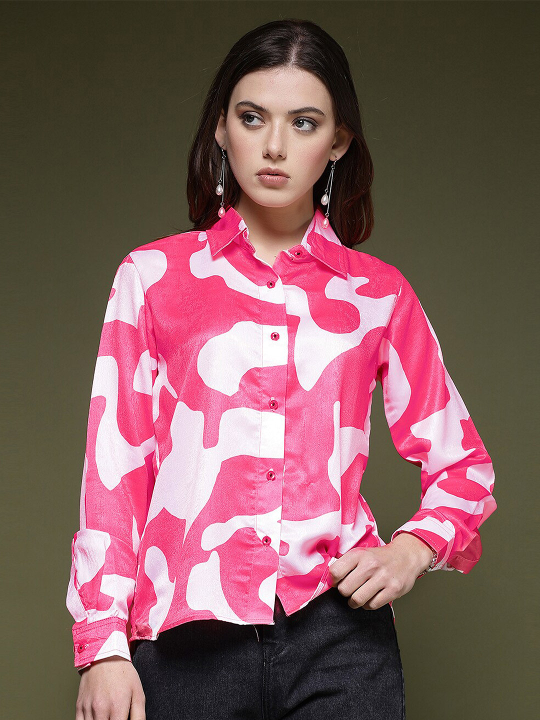 

Selvia Standard Abstract Printed Satin Casual Shirt, Pink