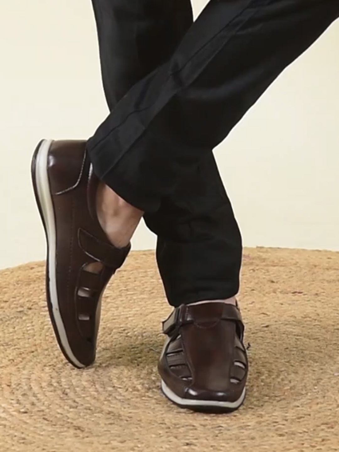 

FAUSTO Men Shoe-Style Sandals, Brown