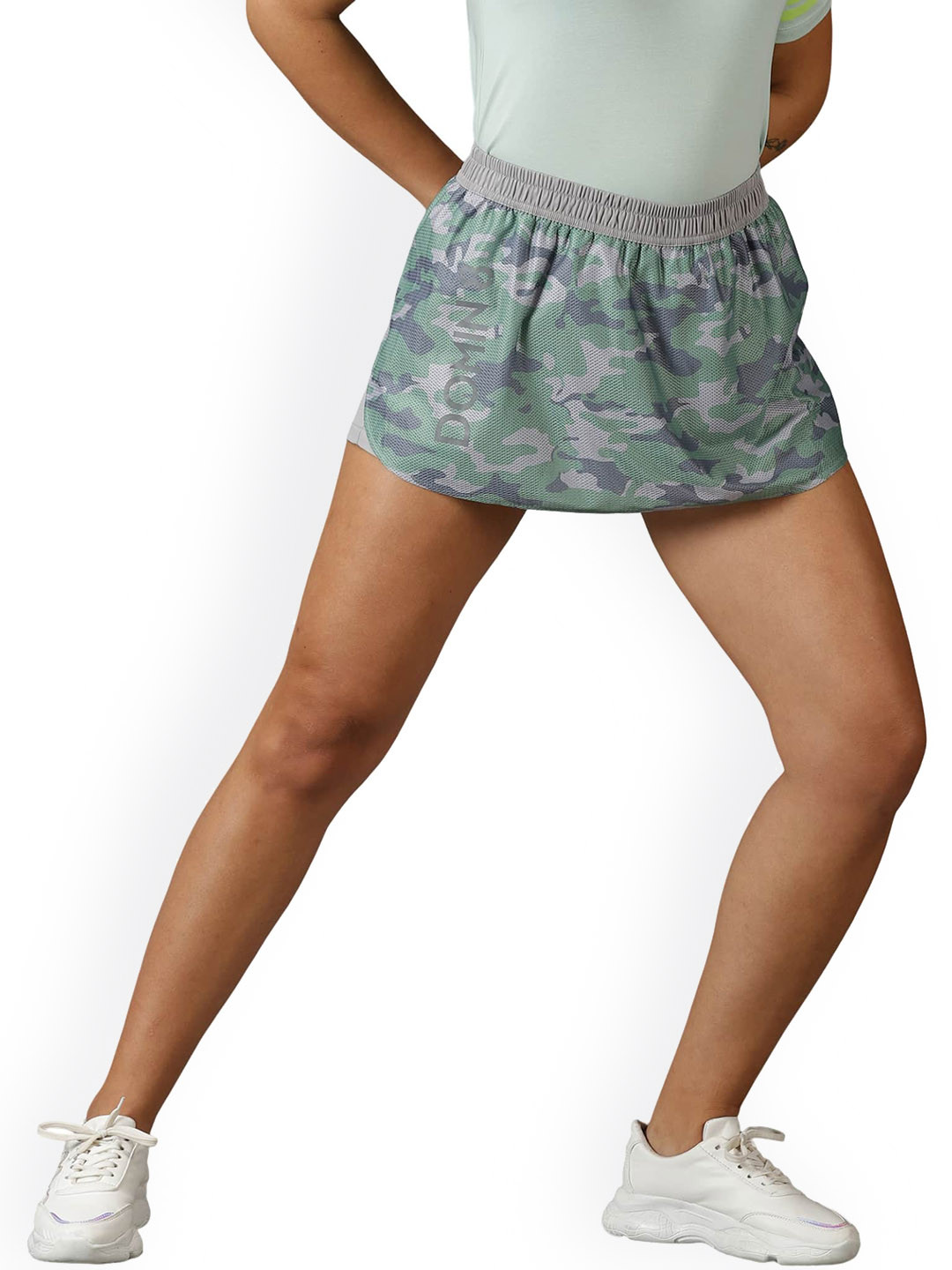 

DOMIN8 Camouflage Printed Mini Skorts, Green