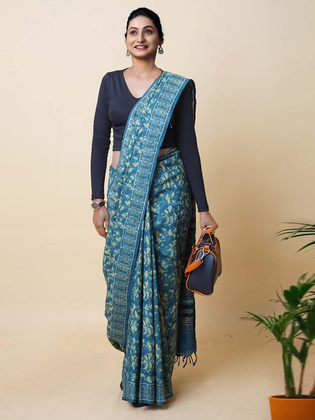 

Unnati Silks Ajrak Block Silk Blend Handloom Block Print Saree, Blue