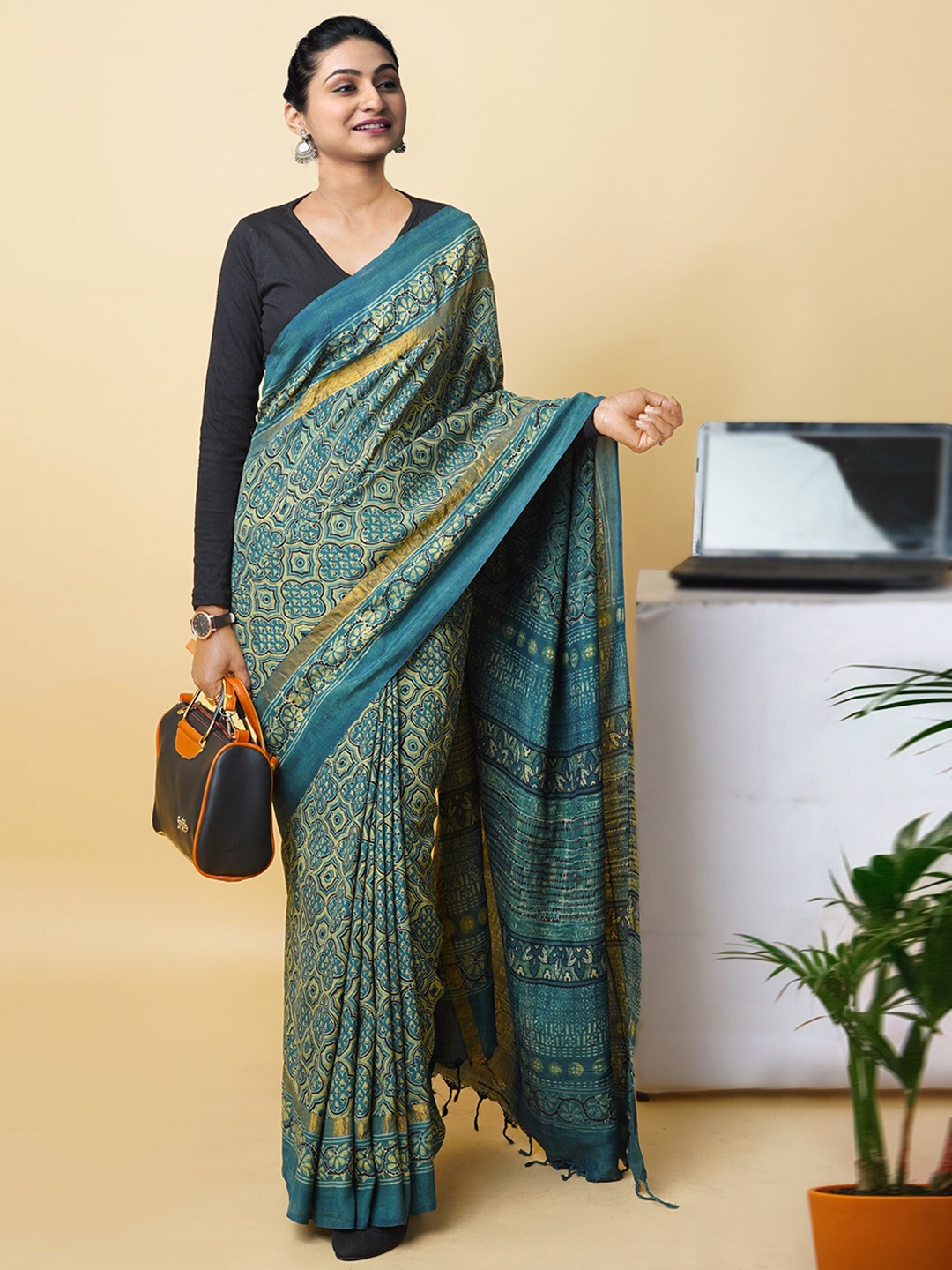 

Unnati Silks Ajrak Block Print Saree, Blue
