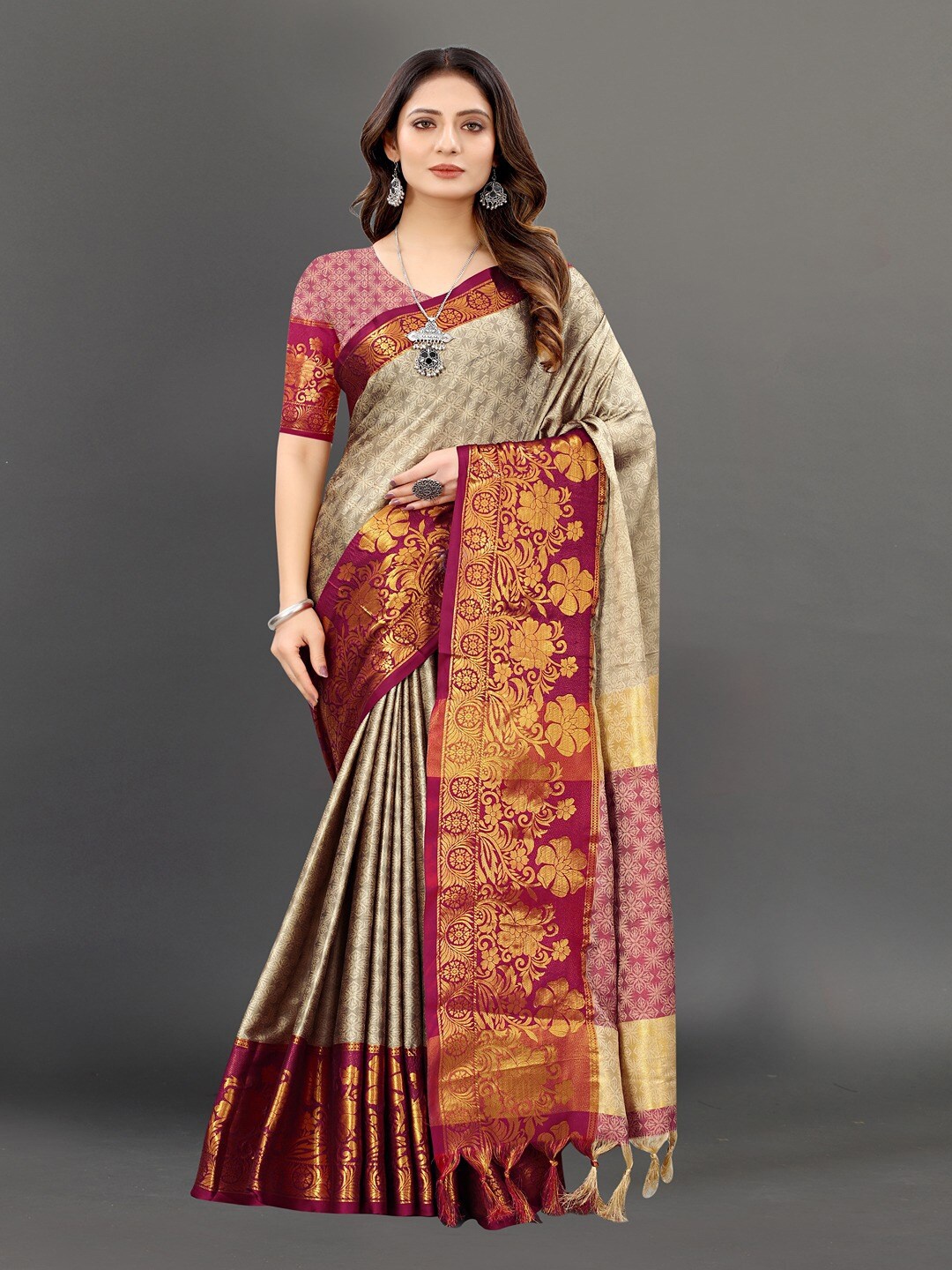 

Vilochan Ethnic Motifs Woven Design Zari Silk Cotton Banarasi Saree, Beige