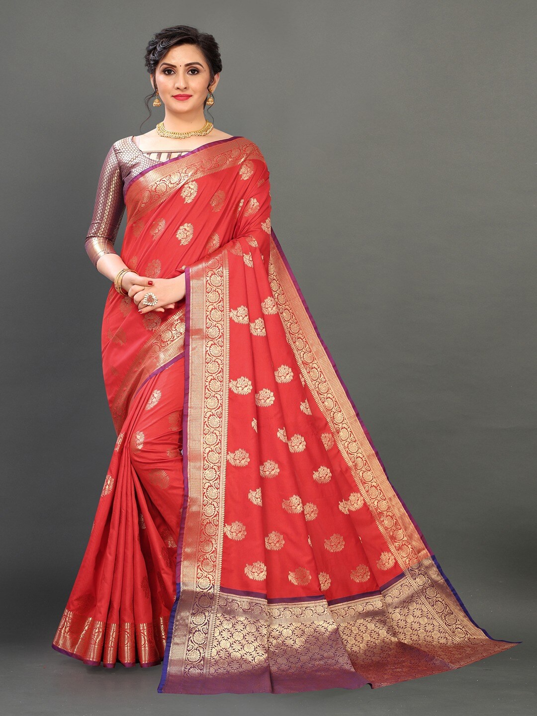 

Vilochan Ethnic Motifs Woven Design Zari Banarasi Saree, Red