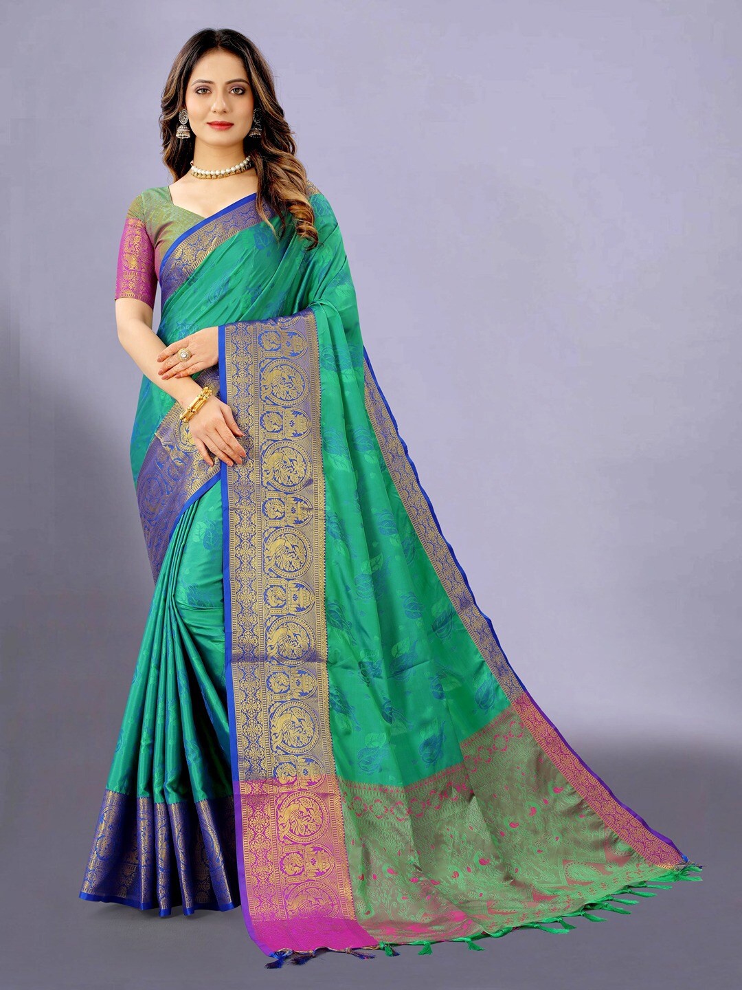 

Vilochan Floral Woven Design Zari Kanjeevaram Saree, Teal