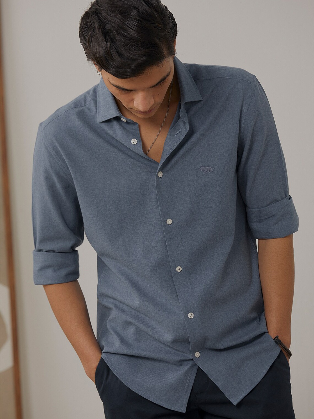 

Andamen Premium Men Slim Fit Solid Opaque Casual Shirt, Blue