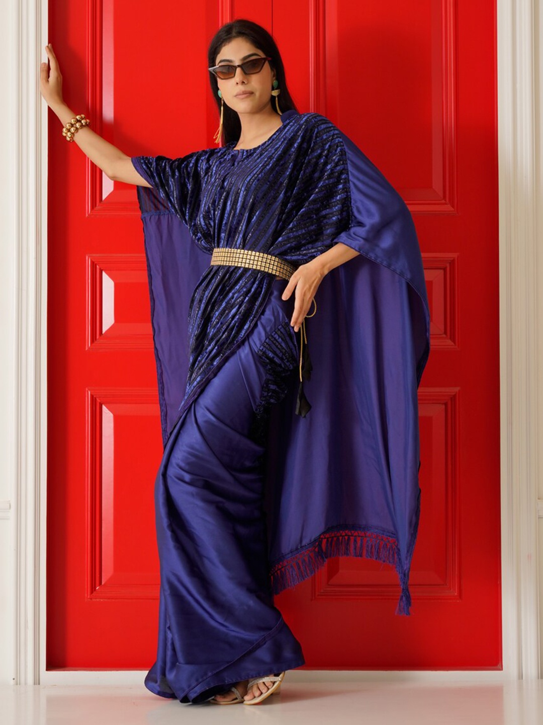 

Tikhi Imli Striped Velvet Kaftan Saree, Navy blue