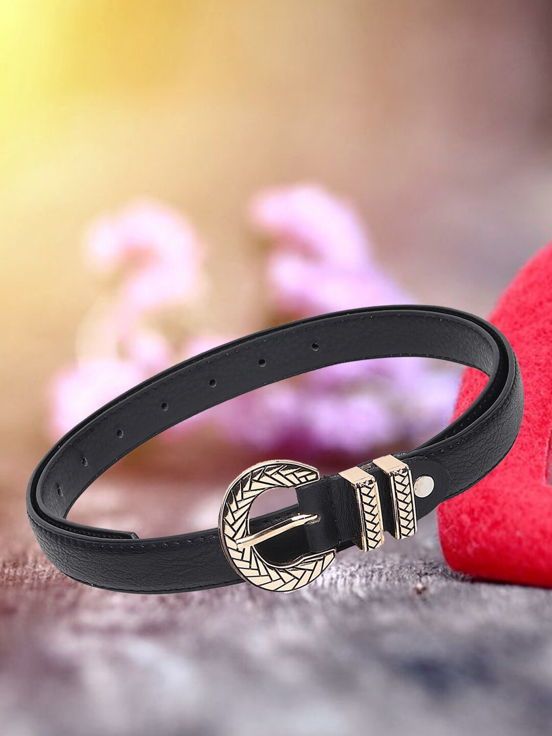 

DressBerry Black Women Textured Belt