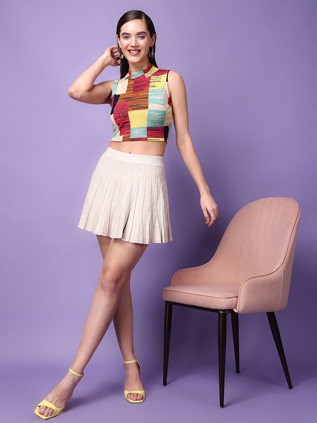

SCORPIUS Abstract Printed Crop Top, Yellow