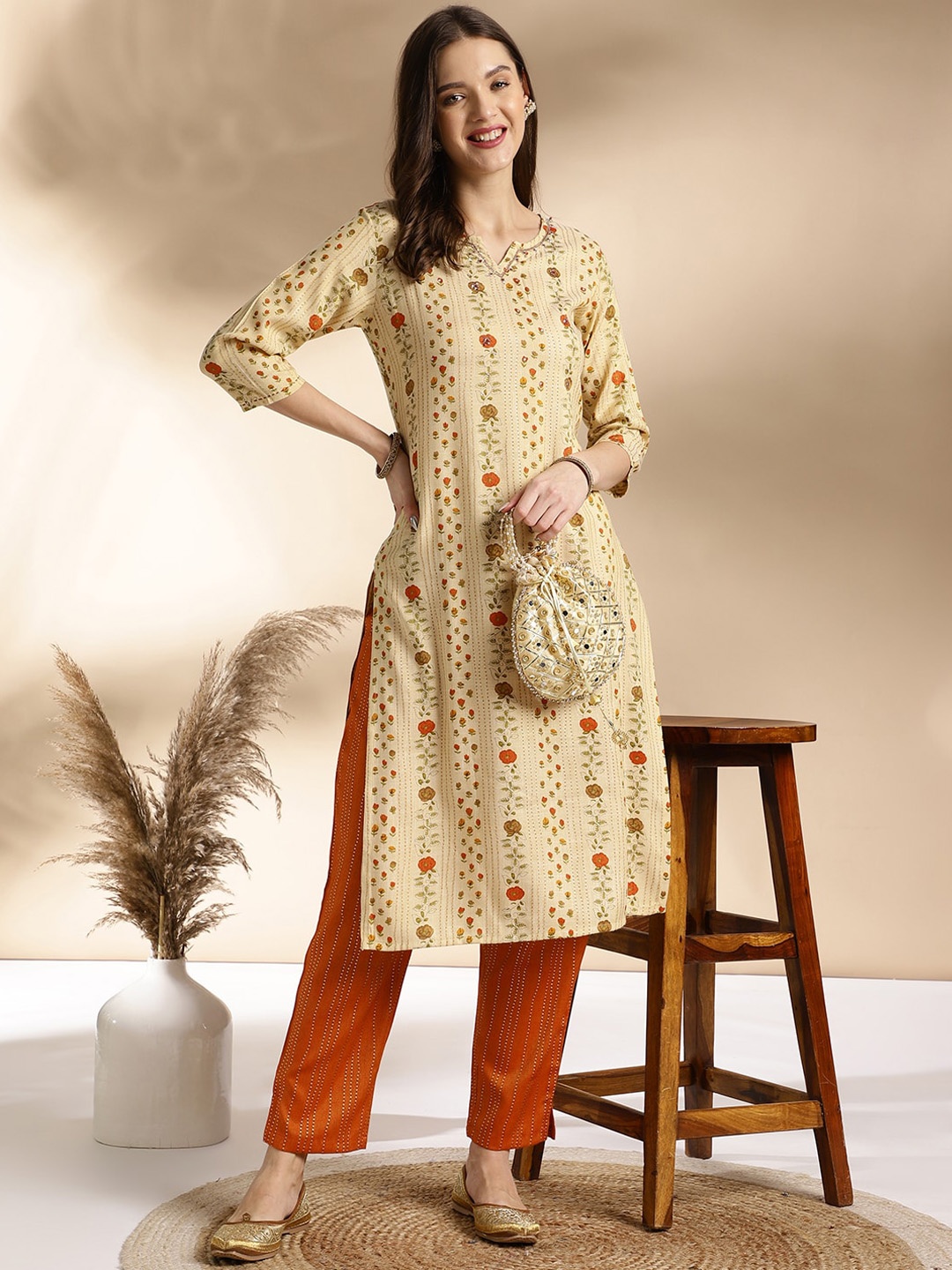 

Anouk Floral Printed Sequinned Regular Straight Kurta with Trousers, Beige