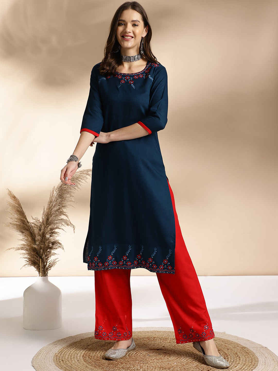 

Anouk Floral Embroidered Round Neck Thread Work Straight Kurta with Trousers, Navy blue