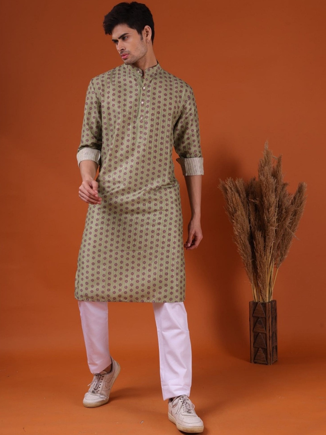 

SHIWAM ETHNIX Ethnic Motifs Printed Regular Kurta with Pyjamas, Green