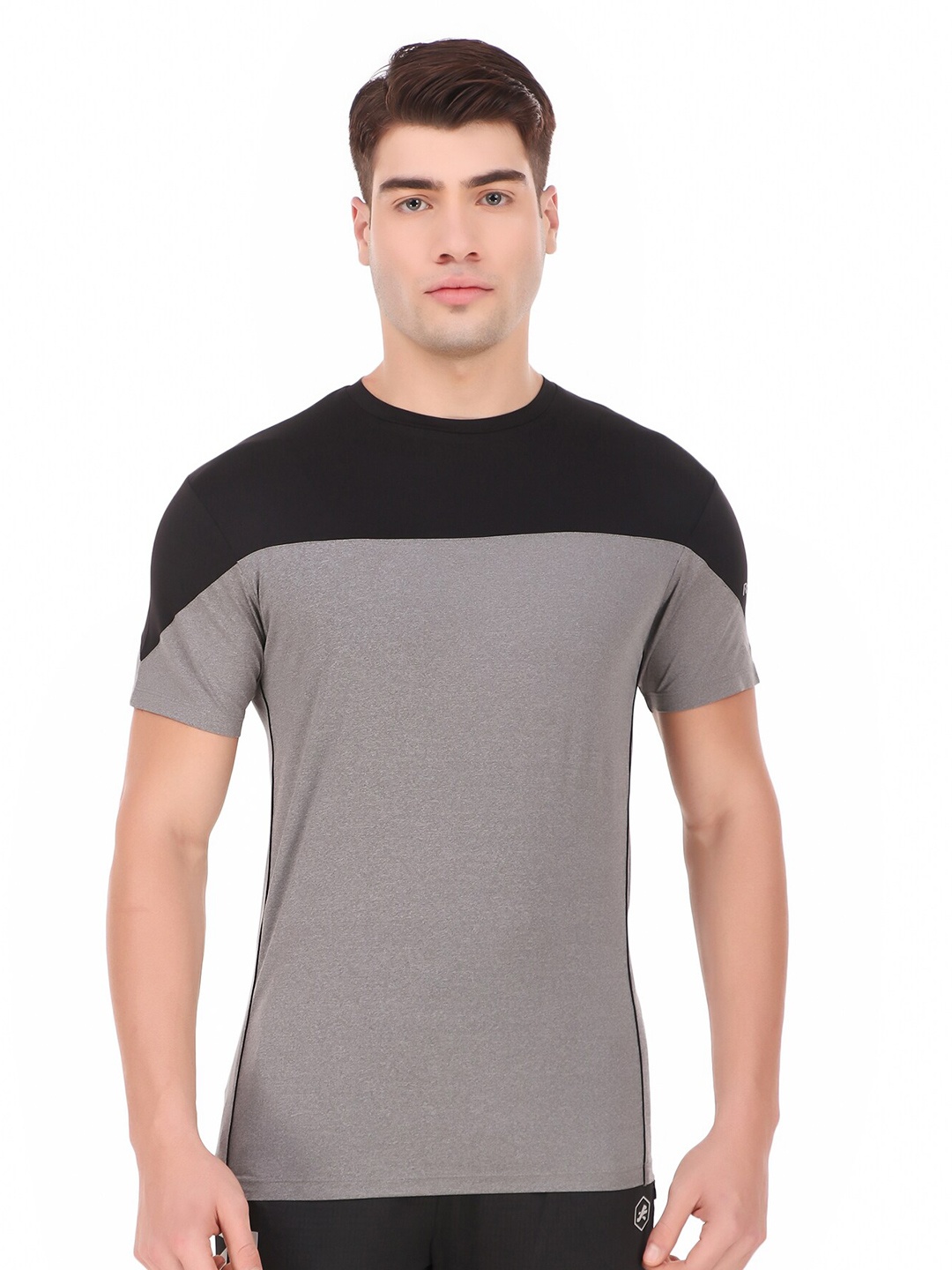 

REDESIGN Colourblocked Round Neck Rapid-Dry T-shirt, Grey