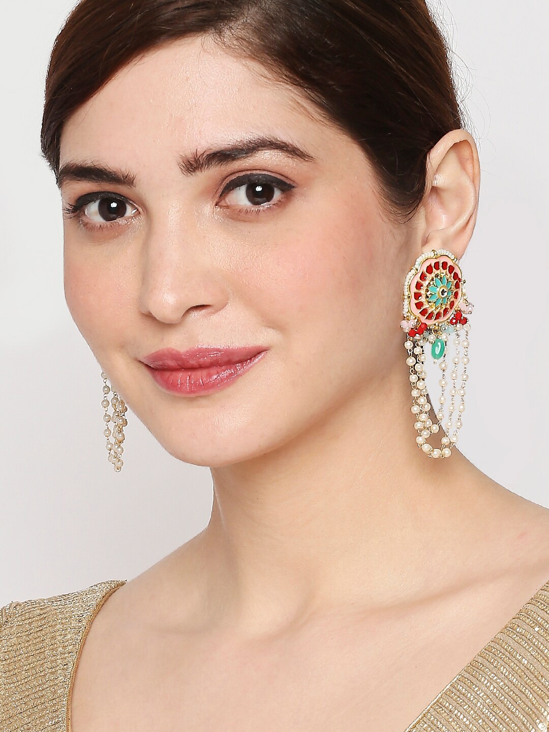 

OOMPH Floral Studs Earrings, Pink