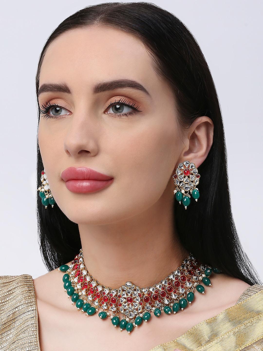 

OOMPH Kundan-Studded & Beaded-Detail Necklace And Earrings, Gold