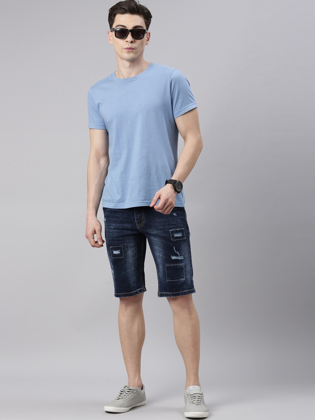 

CINOCCI Men Washed Slim Fit Distressed Denim Shorts, Blue