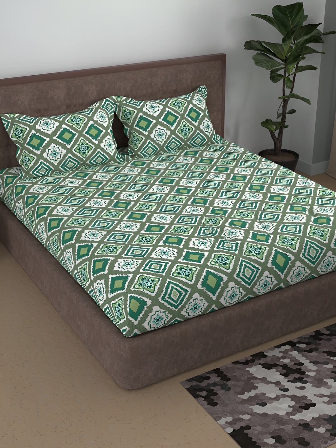 

Aura Green & White Ethnic Motifs Printed Cotton 180 TC Queen Bedsheet With 2 Pillow Covers