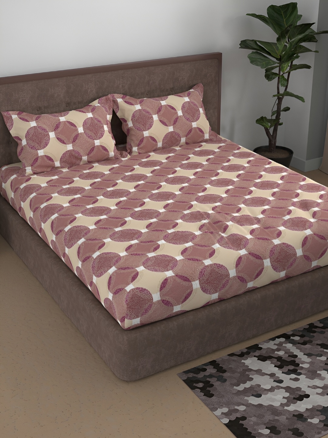 

Aura Beige & Purple Geometric Printed Cotton 180 TC Queen Bedsheet With 2 Pillow Covers