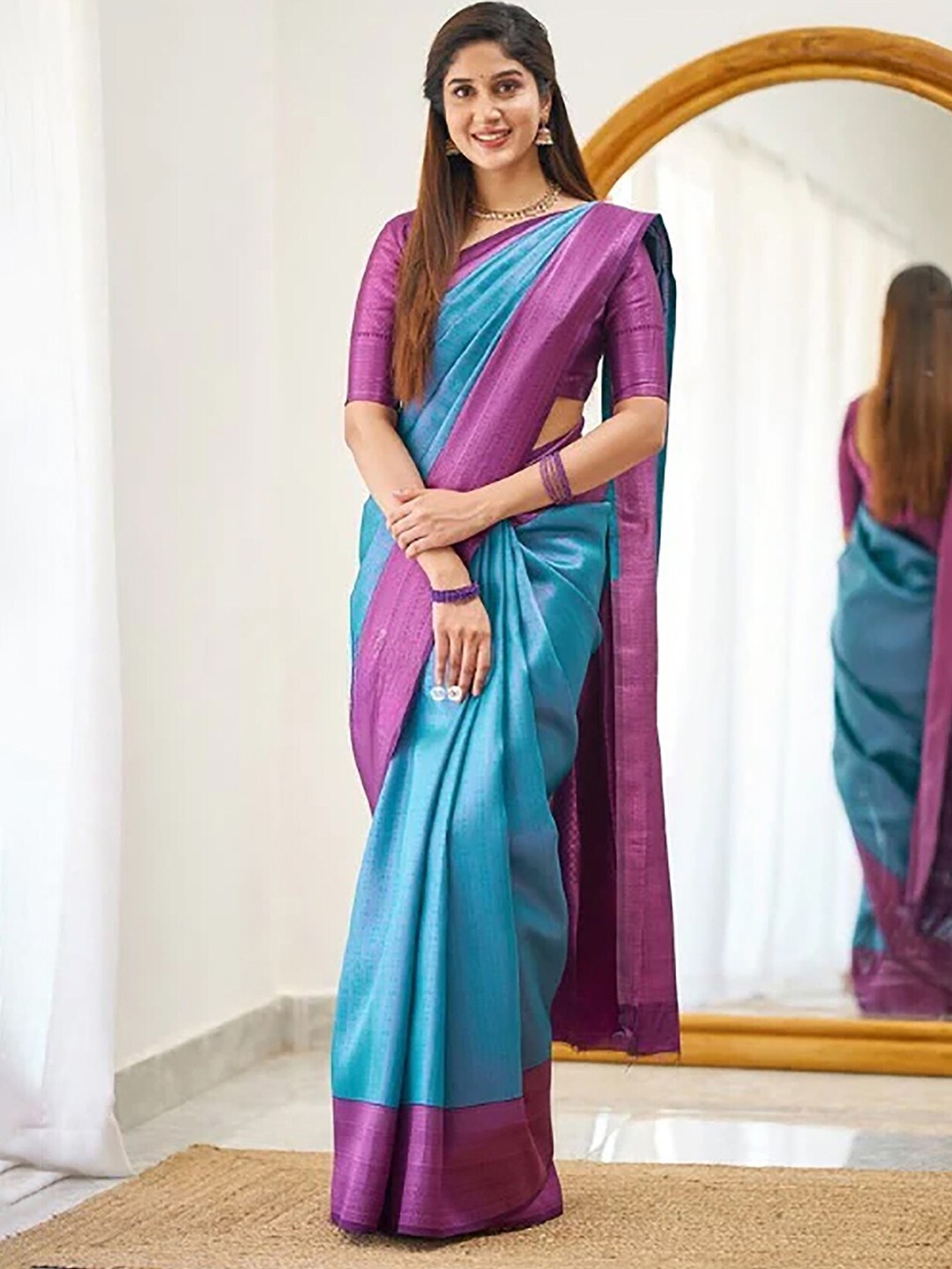 

BerMondsey Woven Design Zari Banarasi Saree, Turquoise blue