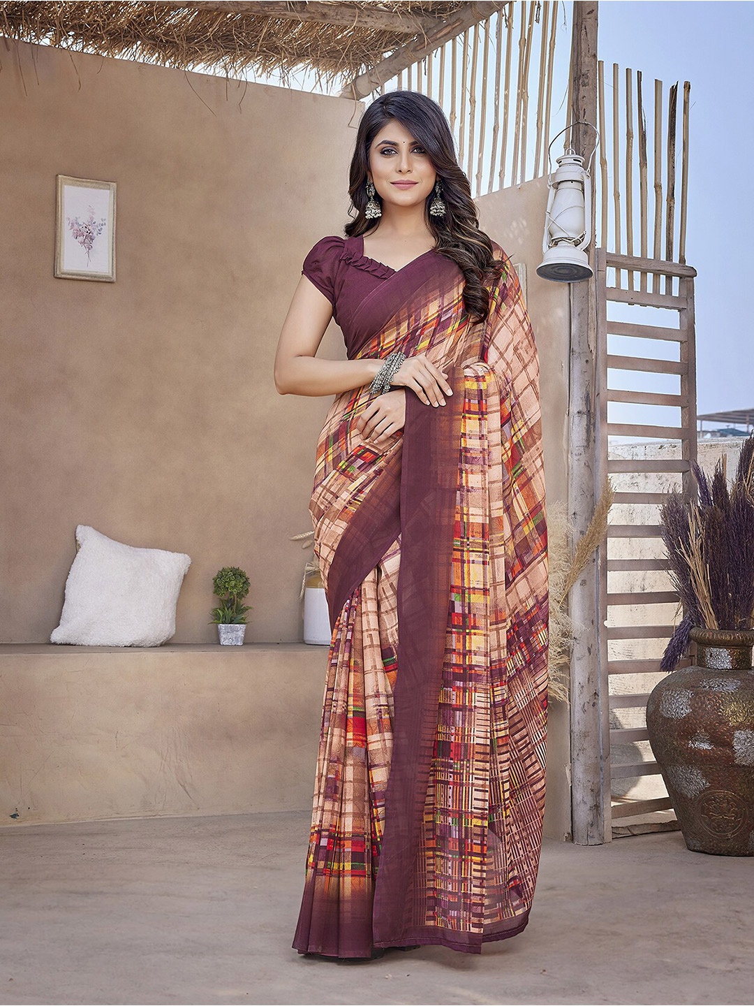 

MAGMINA Checked Printed Pure Georgette Banarasi Saree, Beige