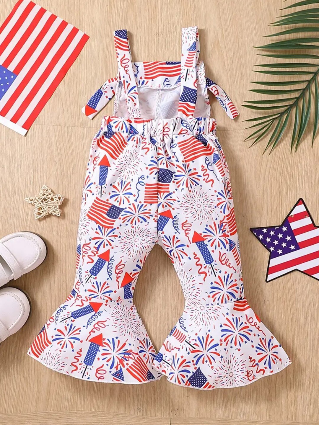 

StyleCast Infant Girls Printed Basic Jumpsuit, White