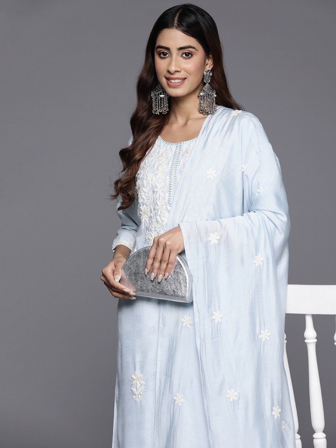 

Varanga Women Floral Embroidered Regular Thread Work Kurta with Trousers & With Dupatta, Blue
