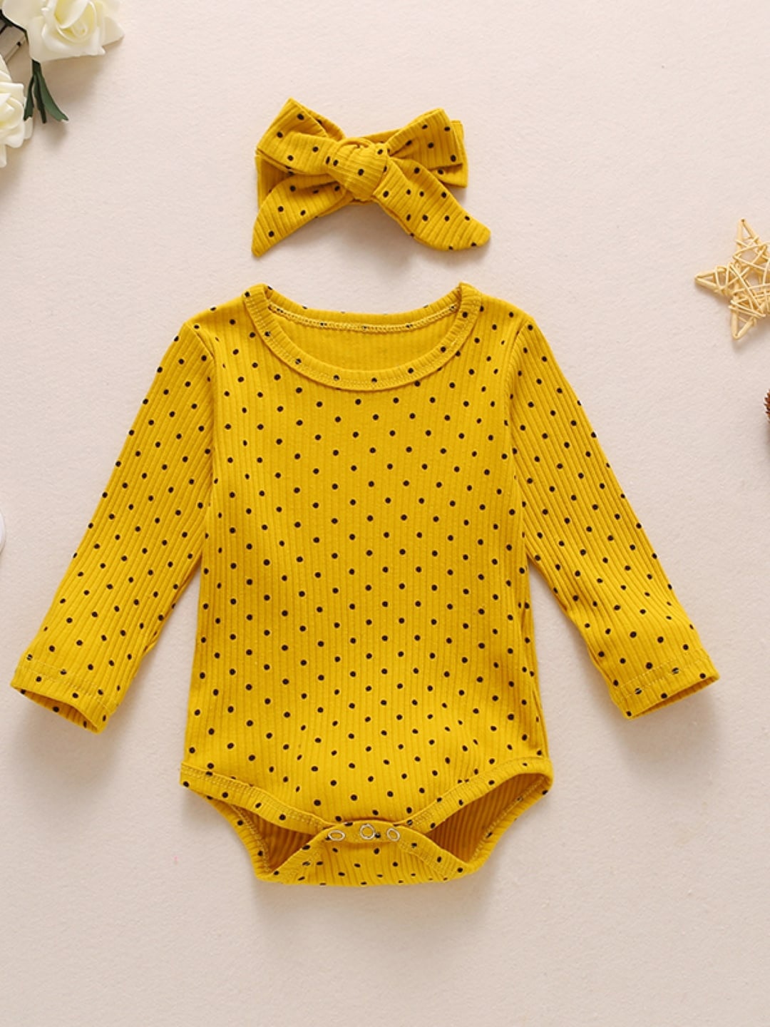 

StyleCast Infant Girls Yellow Printed Bodysuit