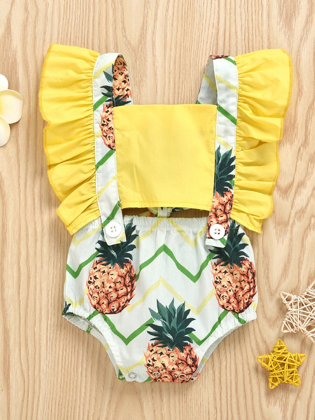 

StyleCast Infant Girls Printed Bodysuit, Yellow