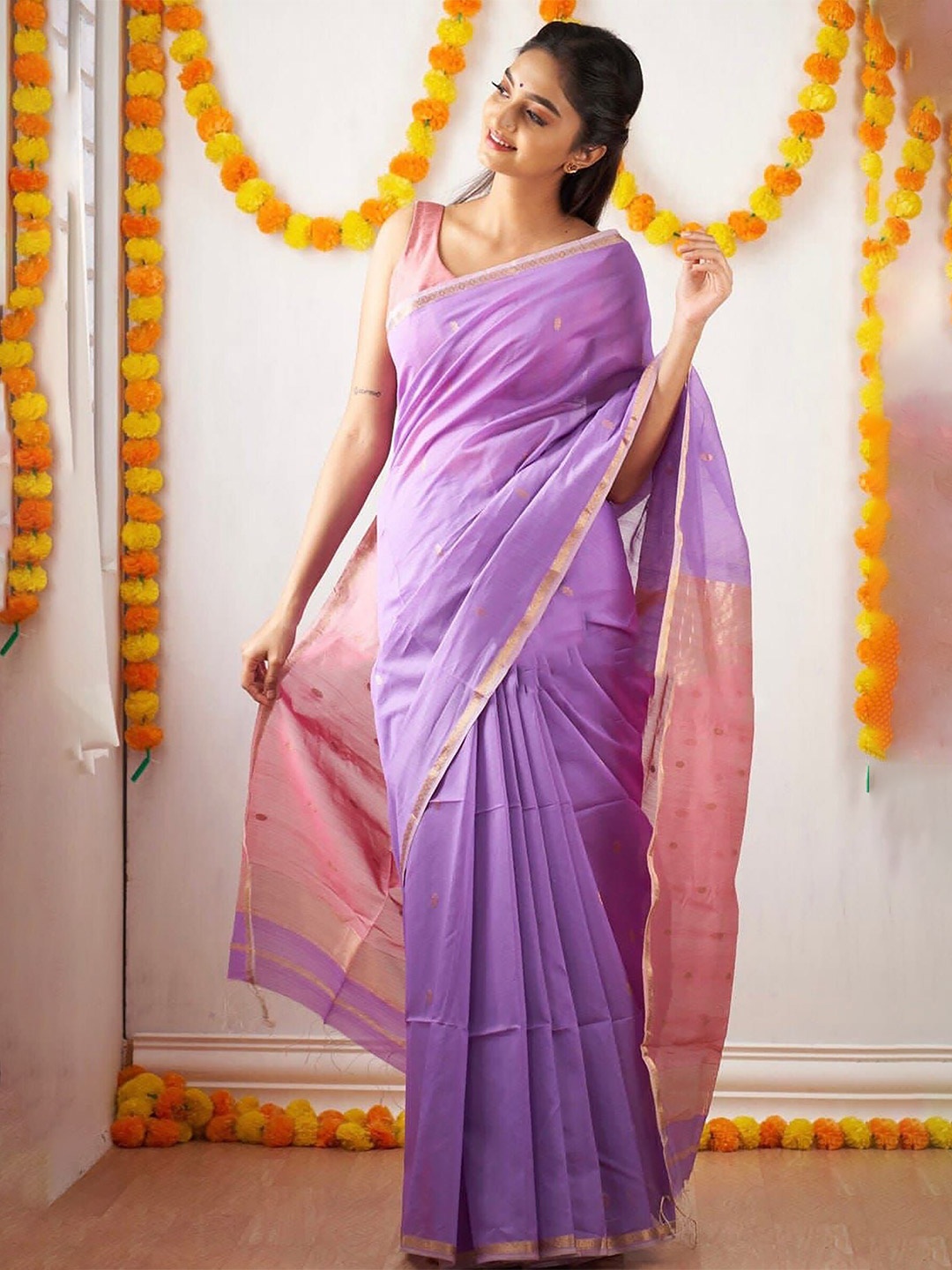 

BerMondsey Zari Woven Design Silk Cotton Banarasi Saree, Pink