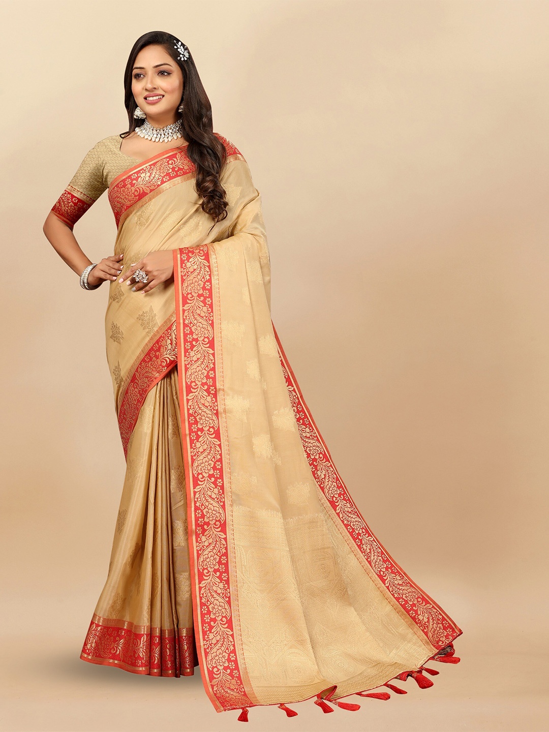 

DHANDAI FASHION Floral Woven Design Zari Banarasi Saree, Beige