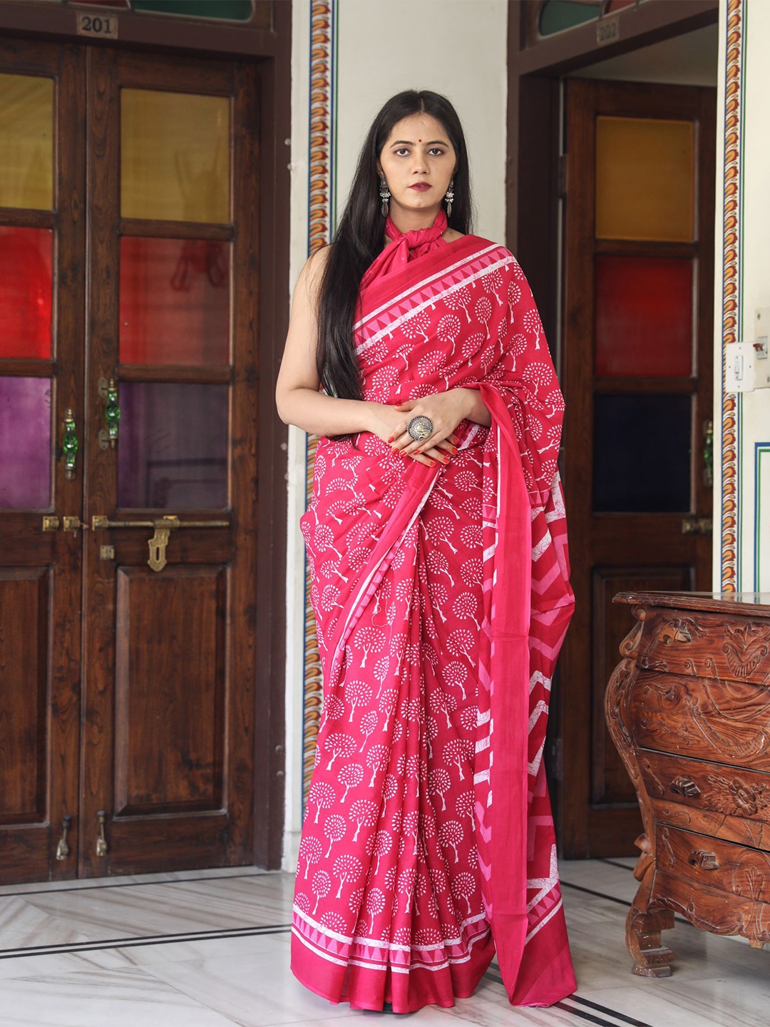 

clothonus Ethnic Motifs Pure Cotton Block Print Saree, Pink