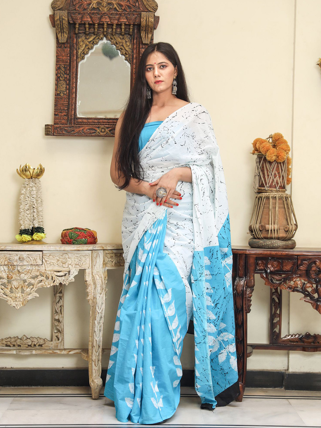 

clothonus Ethnic Motifs Printed Pure Cotton Block Print Saree, Green