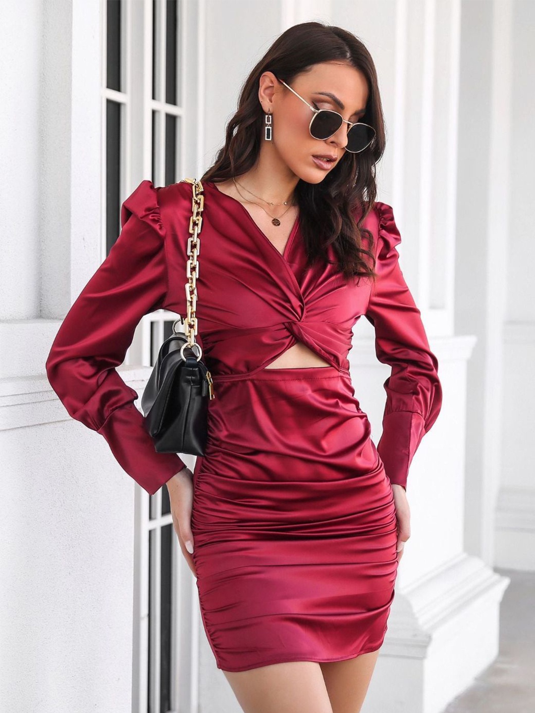 

DressBerry Maroon Puff Sleeves Cut-Out Detail Satin Bodycon Dress