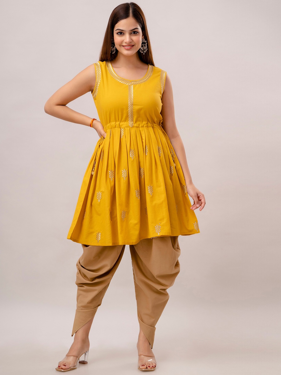 

OMASK Floral Embroidered Thread Work Sleeveless Cotton Anarkali Kurta, Mustard