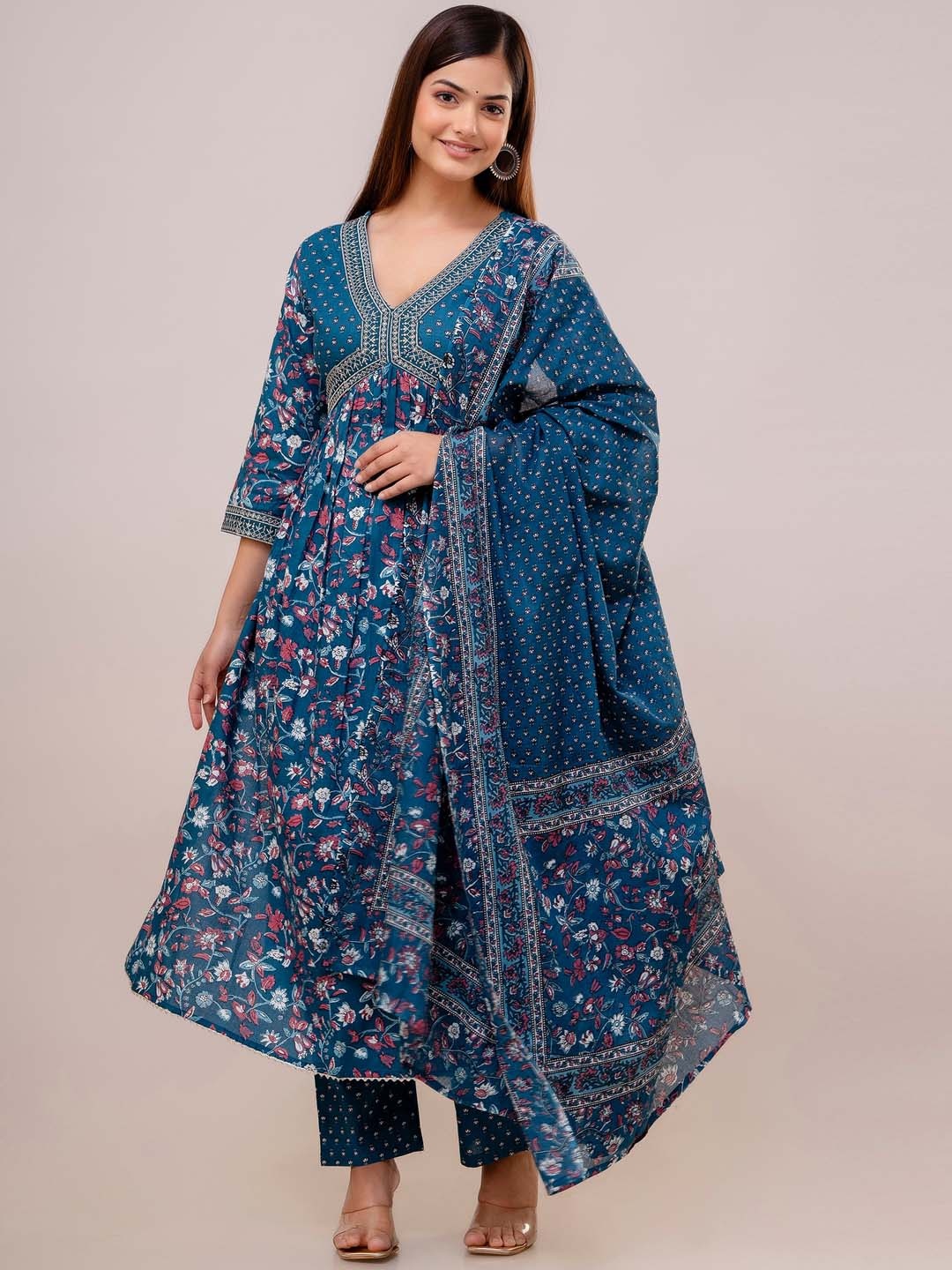 

OMASK Floral Yoke Design V-Neck Pure Cotton Kurta with Palazzos & With Dupatta, Blue