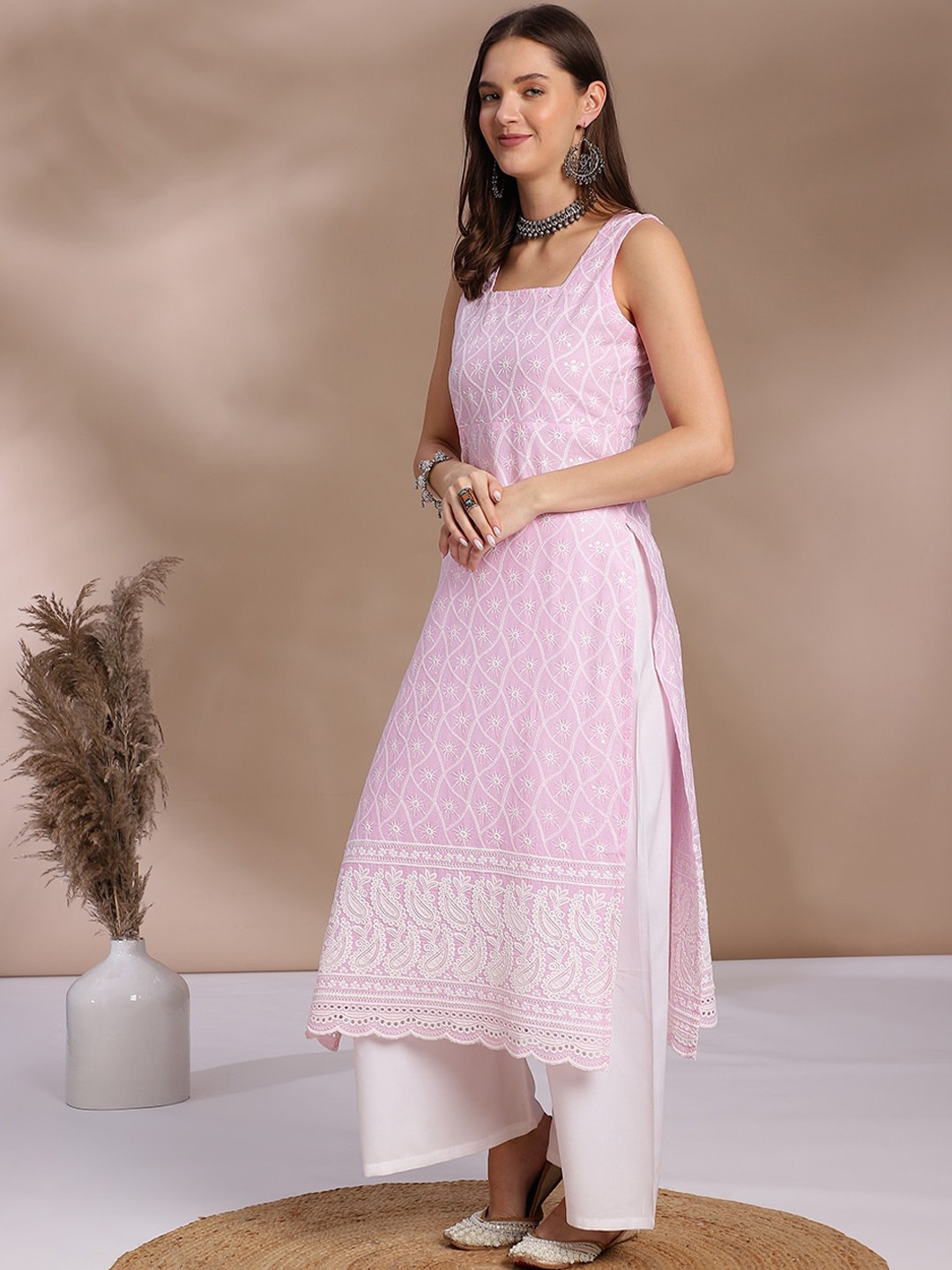 

OMASK Ethnic Motifs Printed Square Neck Sleeveless Cotton Straight Kurta, Pink