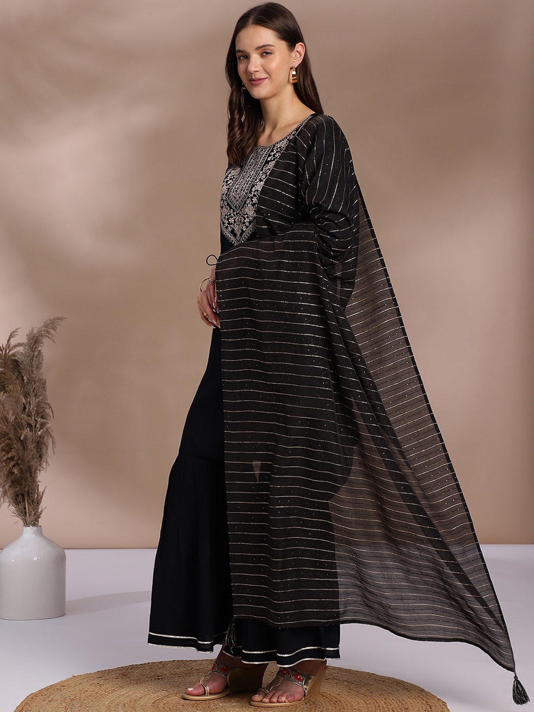 

OMASK Embroidered Kurta With Sharara & Dupatta, Black