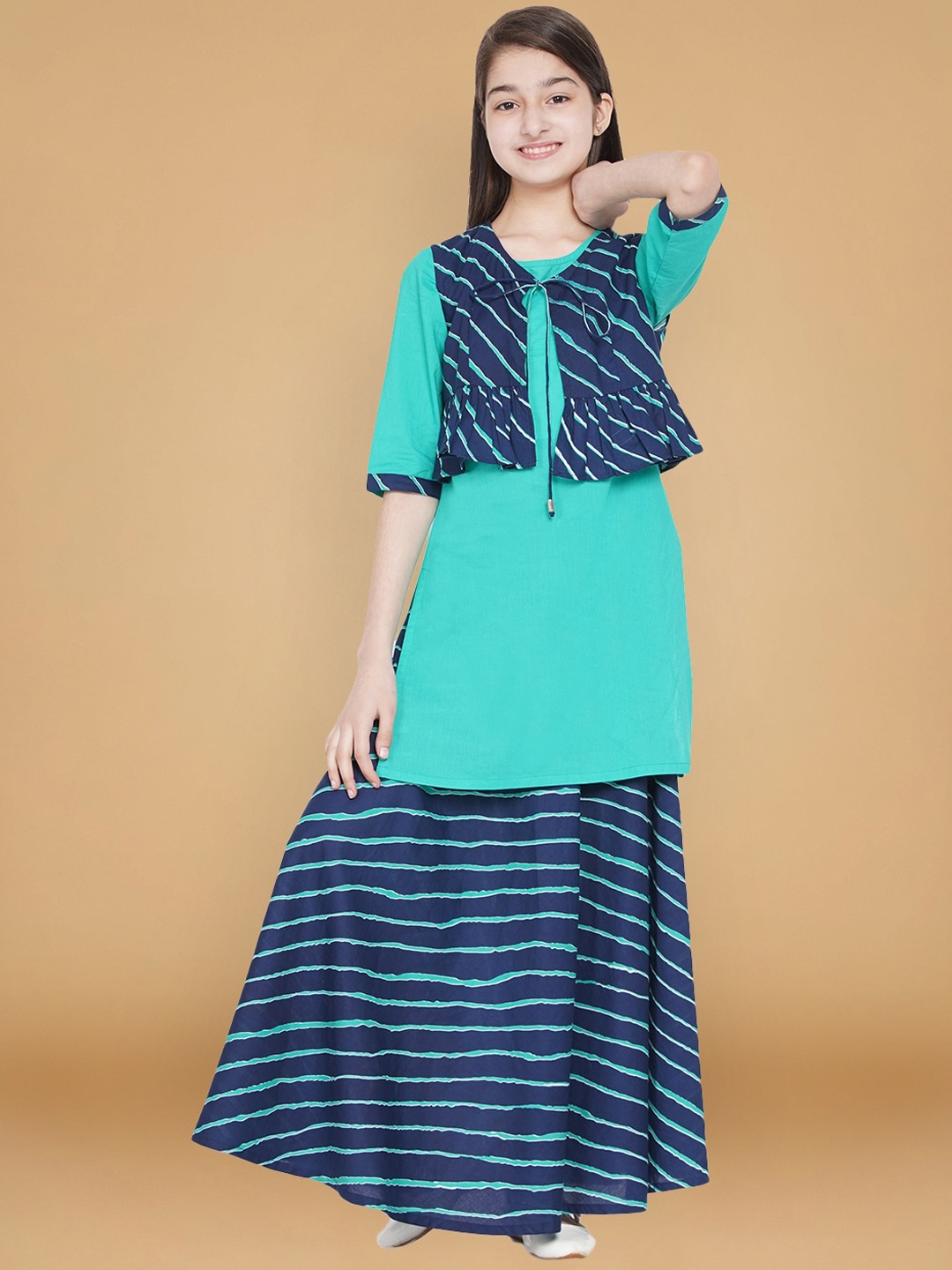 

Aks Kids Girls Leheriya Round Neck Regular Sleeves Cotton Kurta With Skirt & Jacket Set, Blue