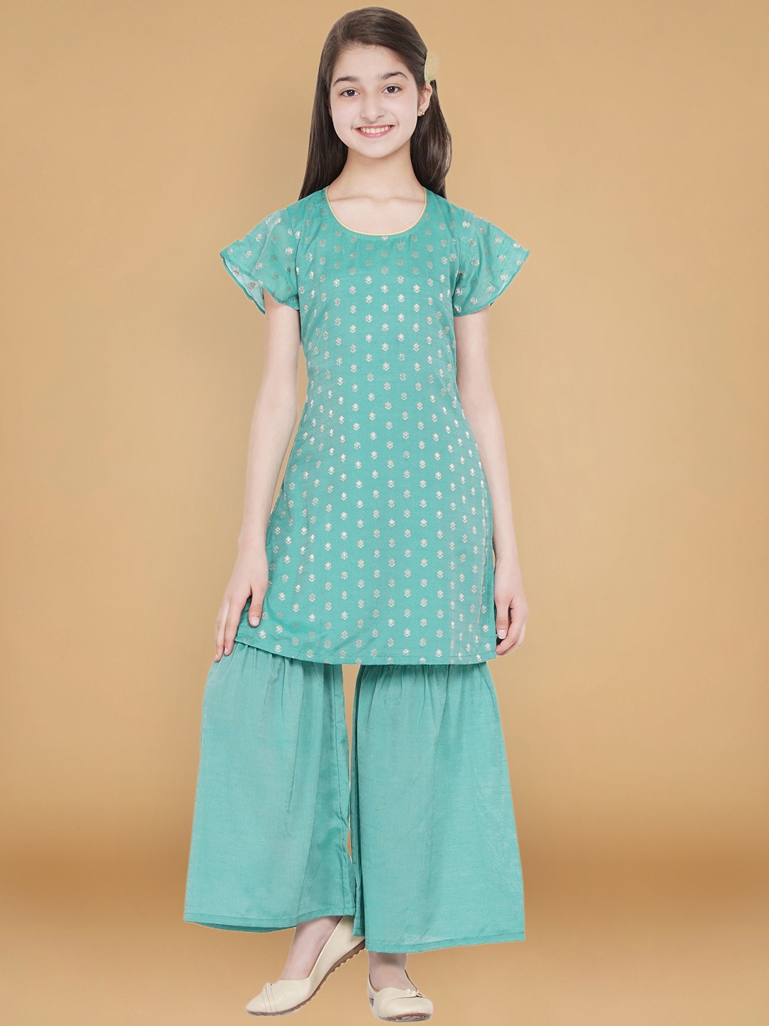 

Aks Kids Girls Round Neck Woven Design Zari Chanderi Silk Kurta With Sharara, Green