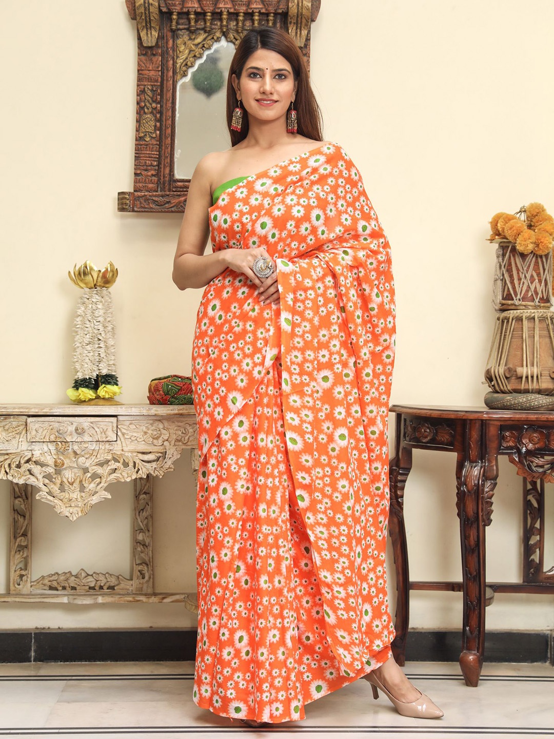 

KIAARON Floral Pure Cotton Block Print Saree, Orange